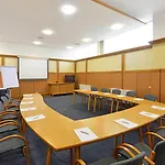 Danubius Hotel Annabella 3*