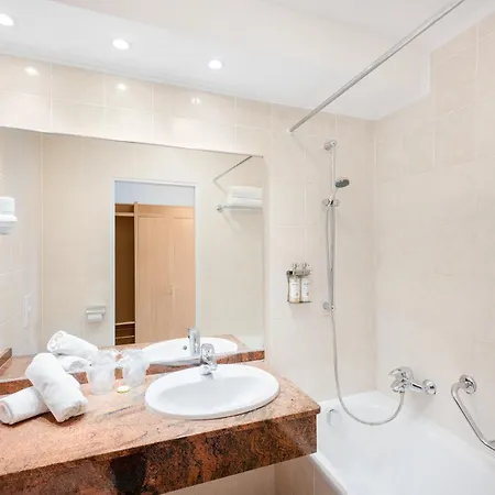 Danubius Hotel Annabella 3* Balatonfured