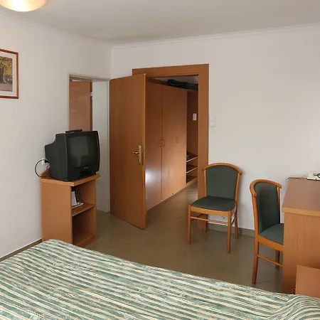 Hotel Danubius Annabella 3*
