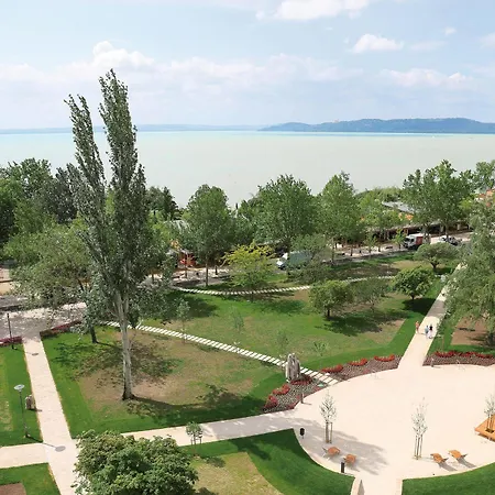Hotel Danubius Annabella 3*