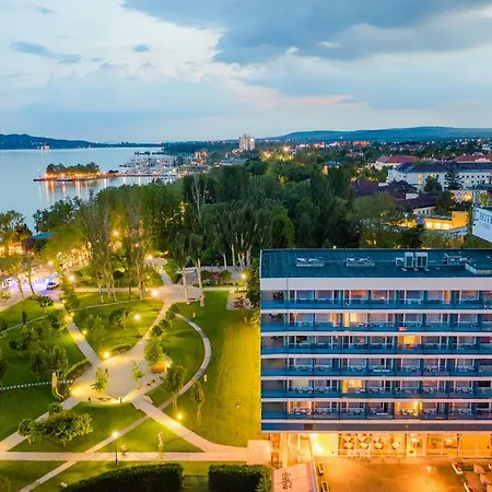 Danubius Annabella Hotel 3*