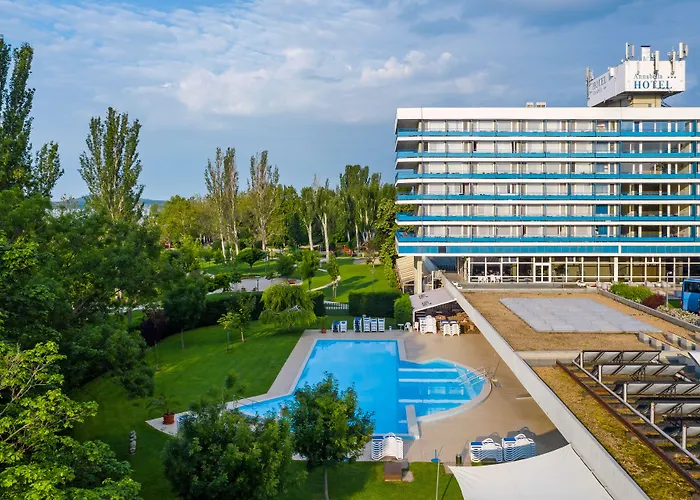 Отель Danubius Annabella