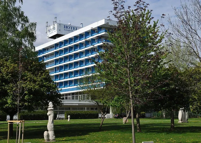 Hotel Danubius Annabella 3*
